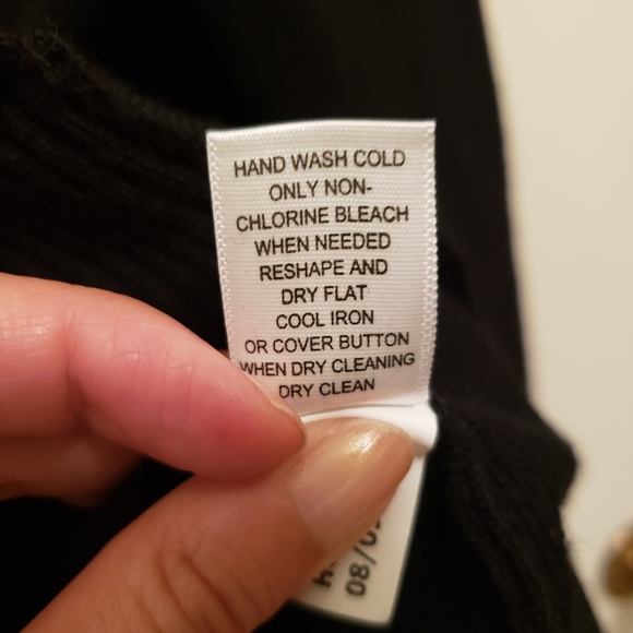 Banana Republic thick button up sweater jacket black with pockets Size XS - Picture 5 of 6